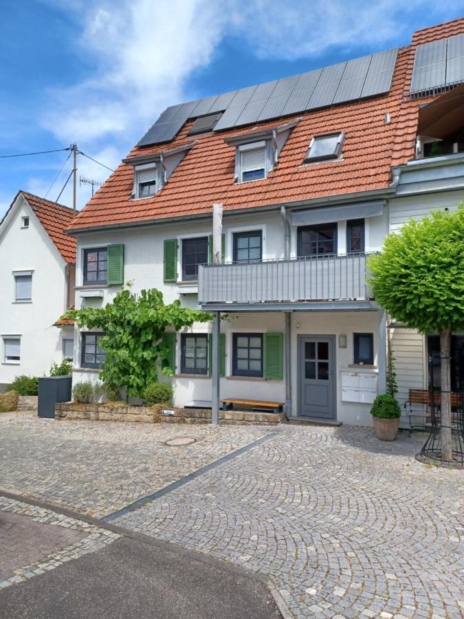 Giebelzimmer Mit Weinbergblick Stetten  Esterno foto